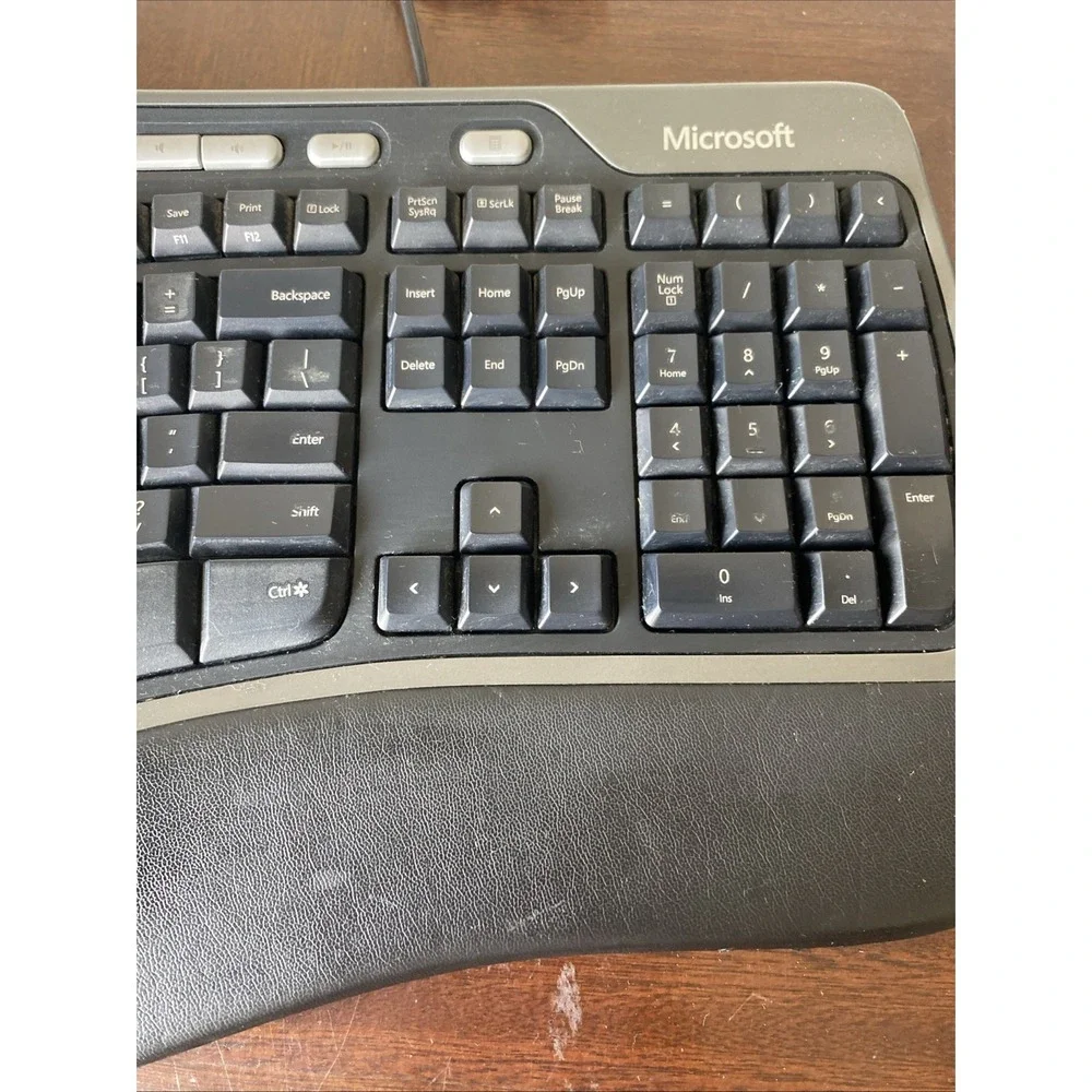 Microsoft Natural Ergonomic 4000 Wired Keyboard Black B2M-00012 KU-0462